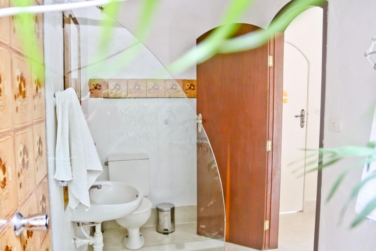 Casa Mani Bed and Breakfast Ubatuba Eksteriør billede