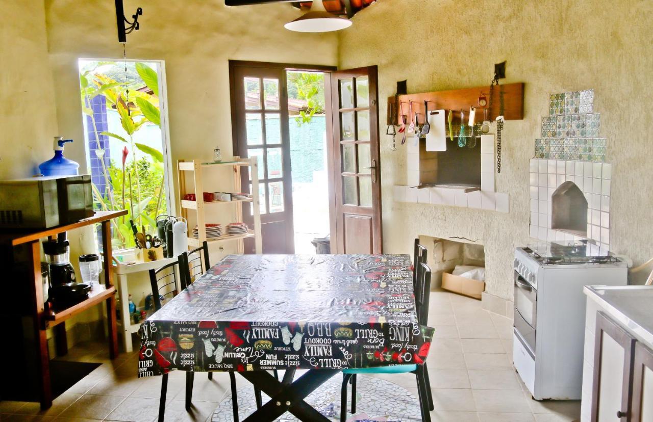Casa Mani Bed and Breakfast Ubatuba Eksteriør billede